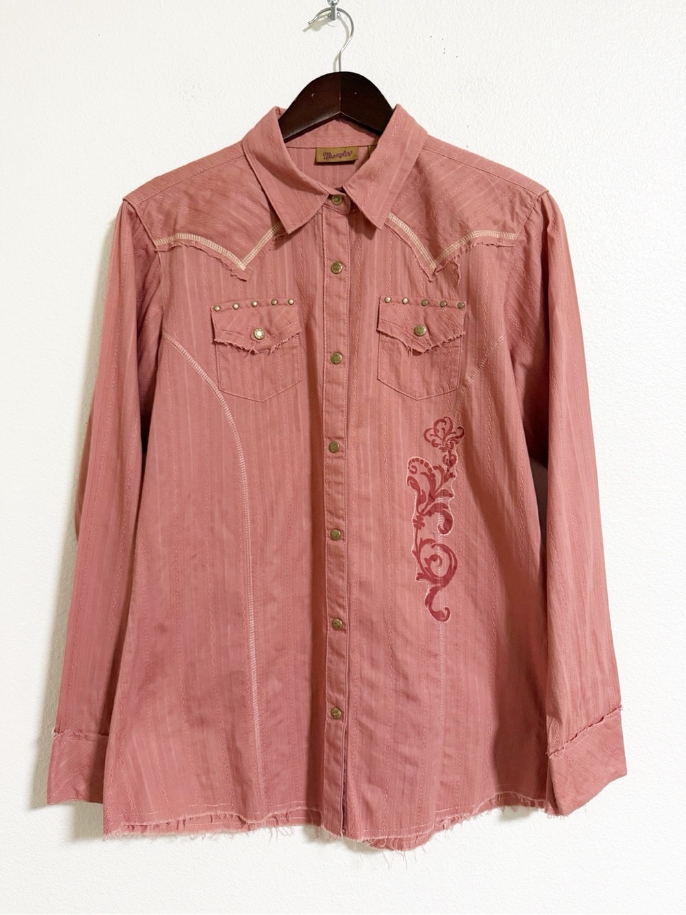 NEW Wrangler Embroidered Stripe Western Cowgirl Snap Button Cotton Top